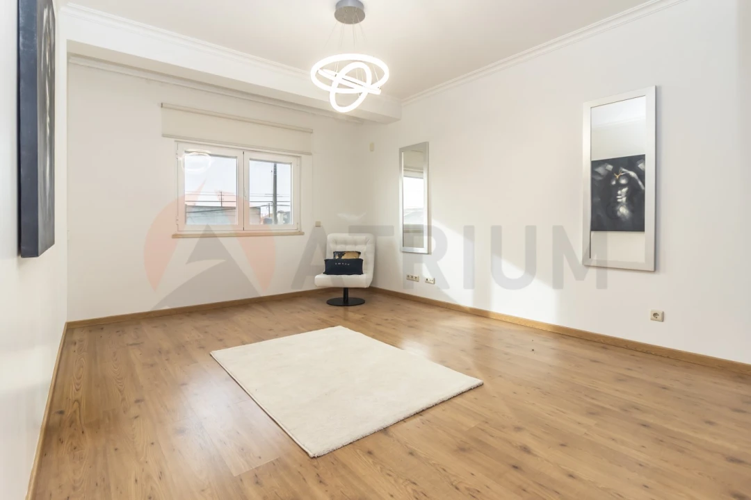 Moradia T7 para Venda em Sado Foto 38