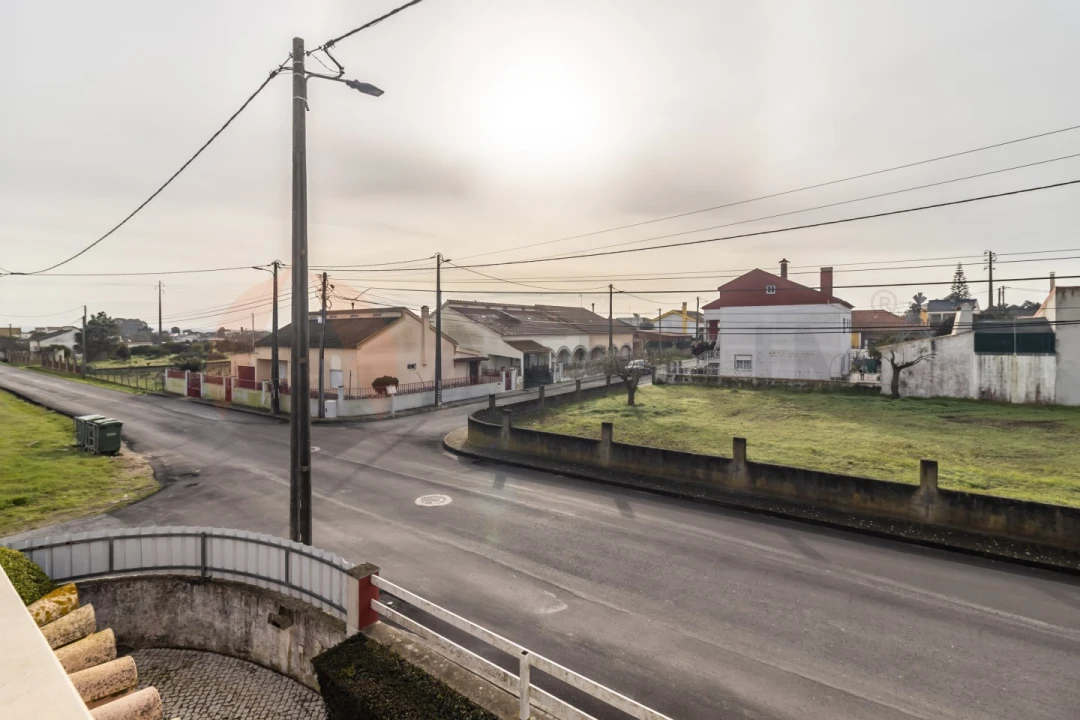 Moradia T7 para Venda em Sado Foto 54