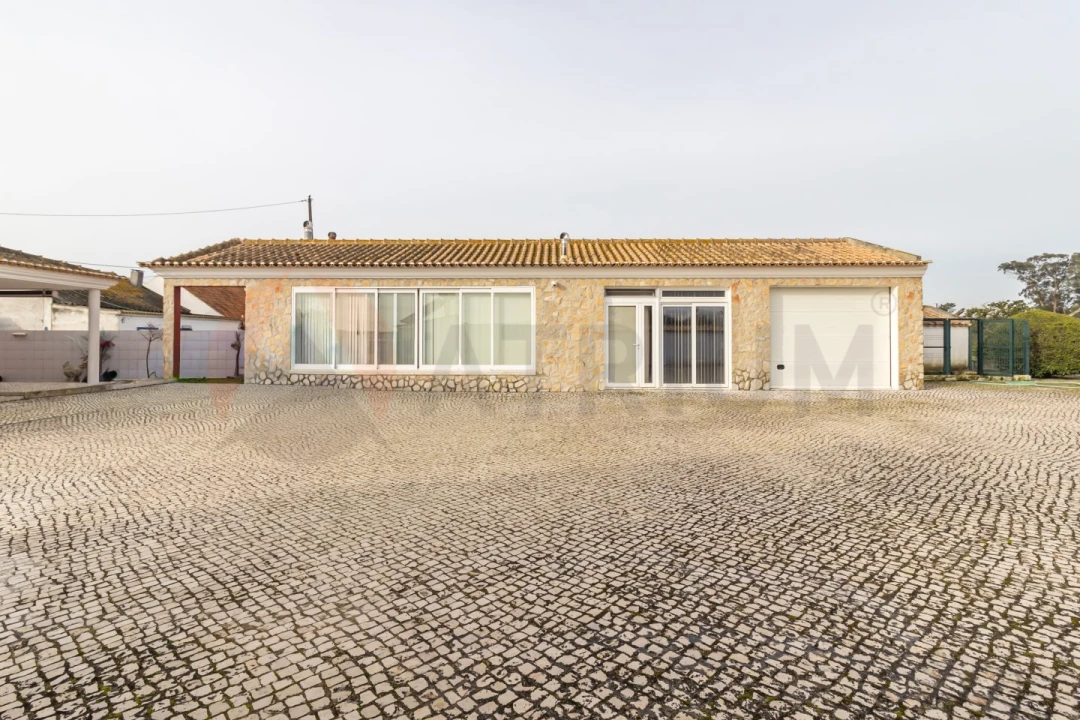 Moradia T7 para Venda em Sado Foto 57