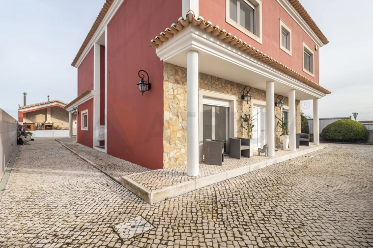 Moradia T7 para Venda em Sado Foto 4