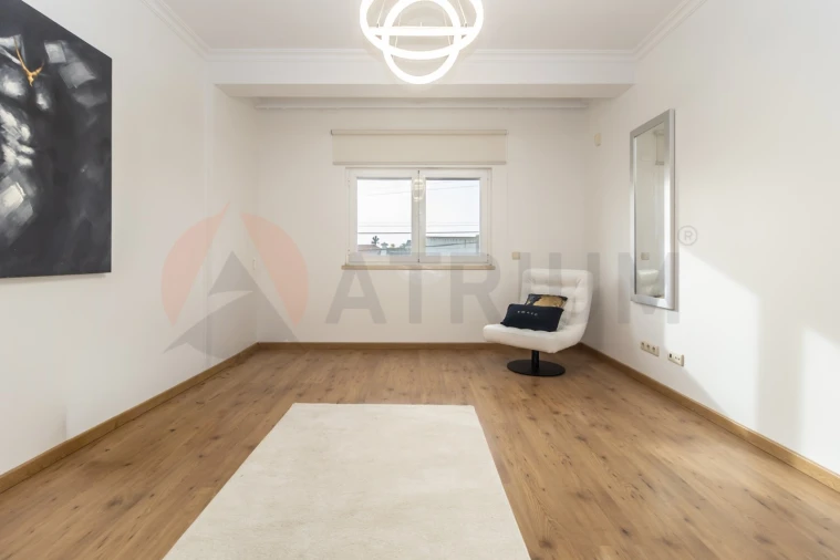 Moradia T7 para Venda em Sado Foto 39