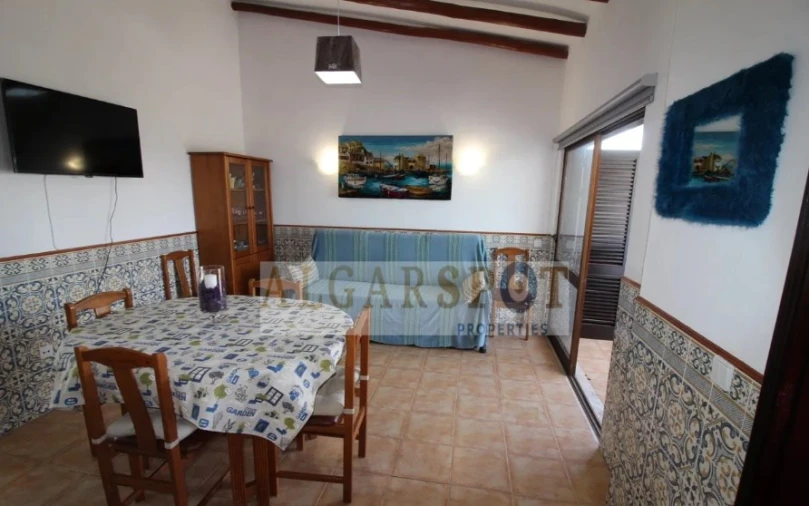 Moradia T2 para Venda em Armação de Pera Foto 7