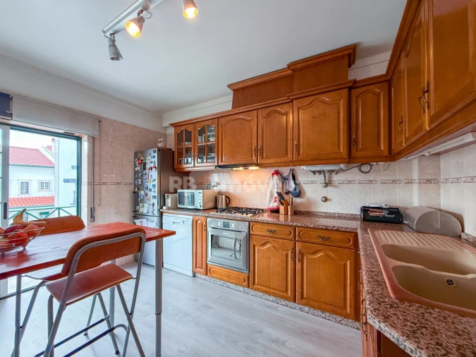 Apartamento T3 para Venda em Vila Nova da Barquinha Foto 2