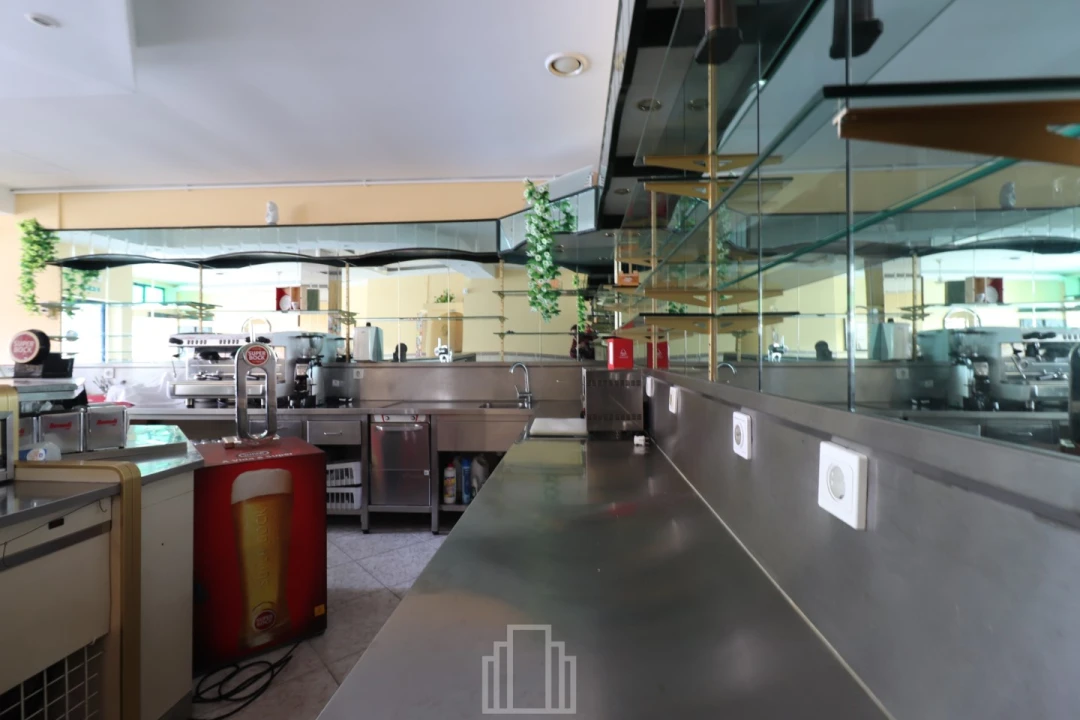 Loja para Arrendamento em Ovar, São João, Arada e São Vicente de Pereira Jusã Foto 9