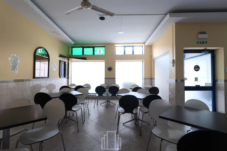 Loja para Arrendamento em Ovar, São João, Arada e São Vicente de Pereira Jusã Foto 6