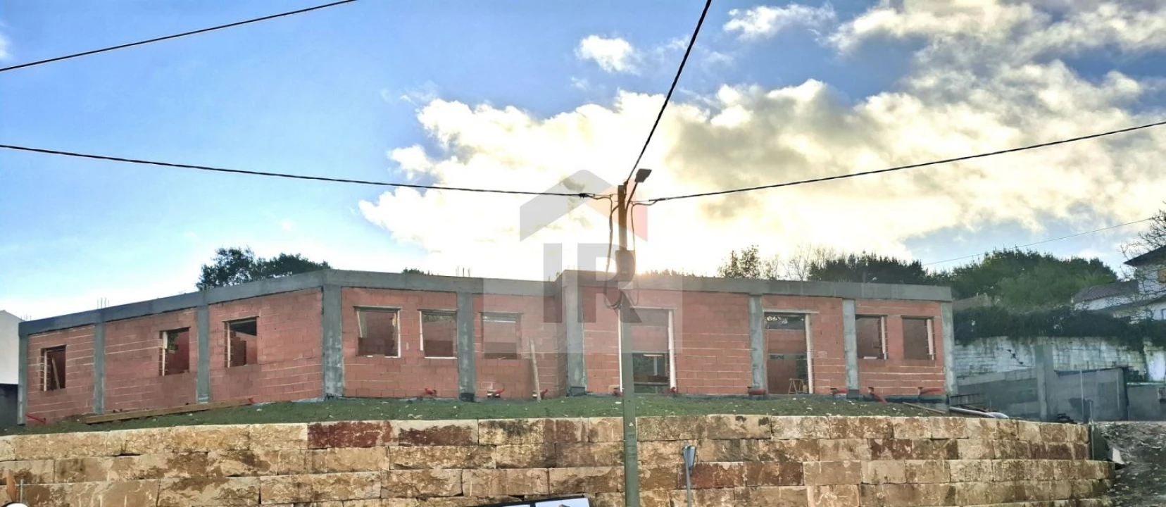 Moradia T3 para Venda em Salir de Matos Foto 17