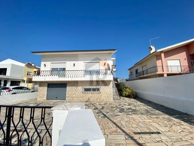 Moradia T3 para Venda em Nossa Senhora do Pópulo, Coto e São Gregório Foto 4