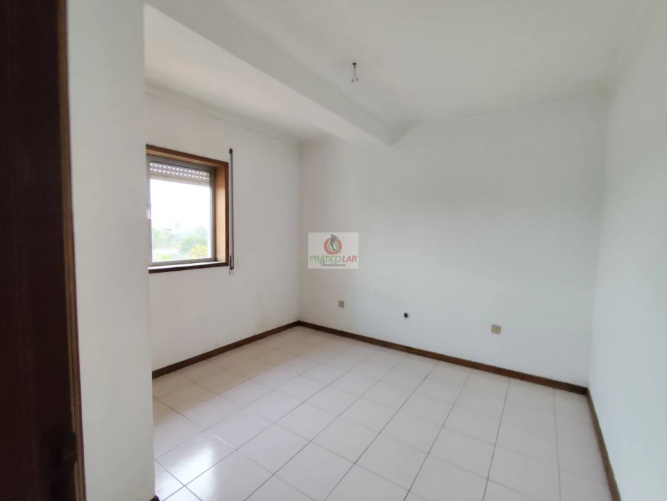 Apartamento T1 para Venda em Cacia Foto 2