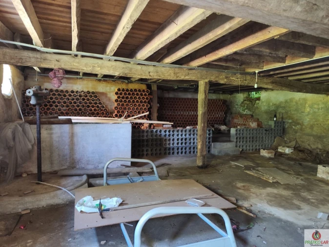 Moradia T6 para Venda em Aguada de Cima Foto 31