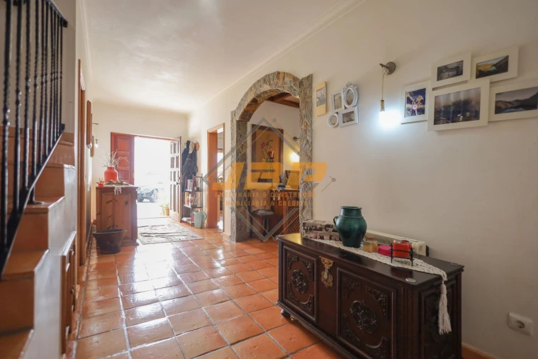 Moradia T2 para Venda em Barrio Foto 5