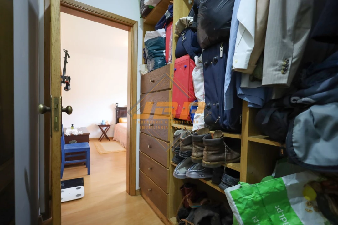 Moradia T2 para Venda em Barrio Foto 16