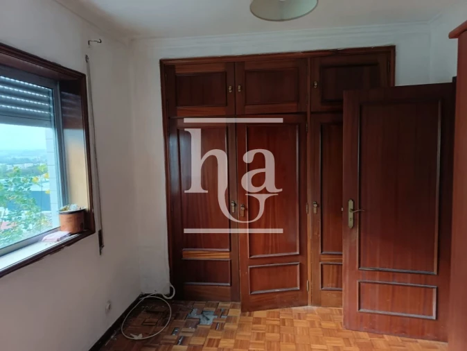 Apartamento T2 para Venda em Nogueira e Silva Escura Foto 10