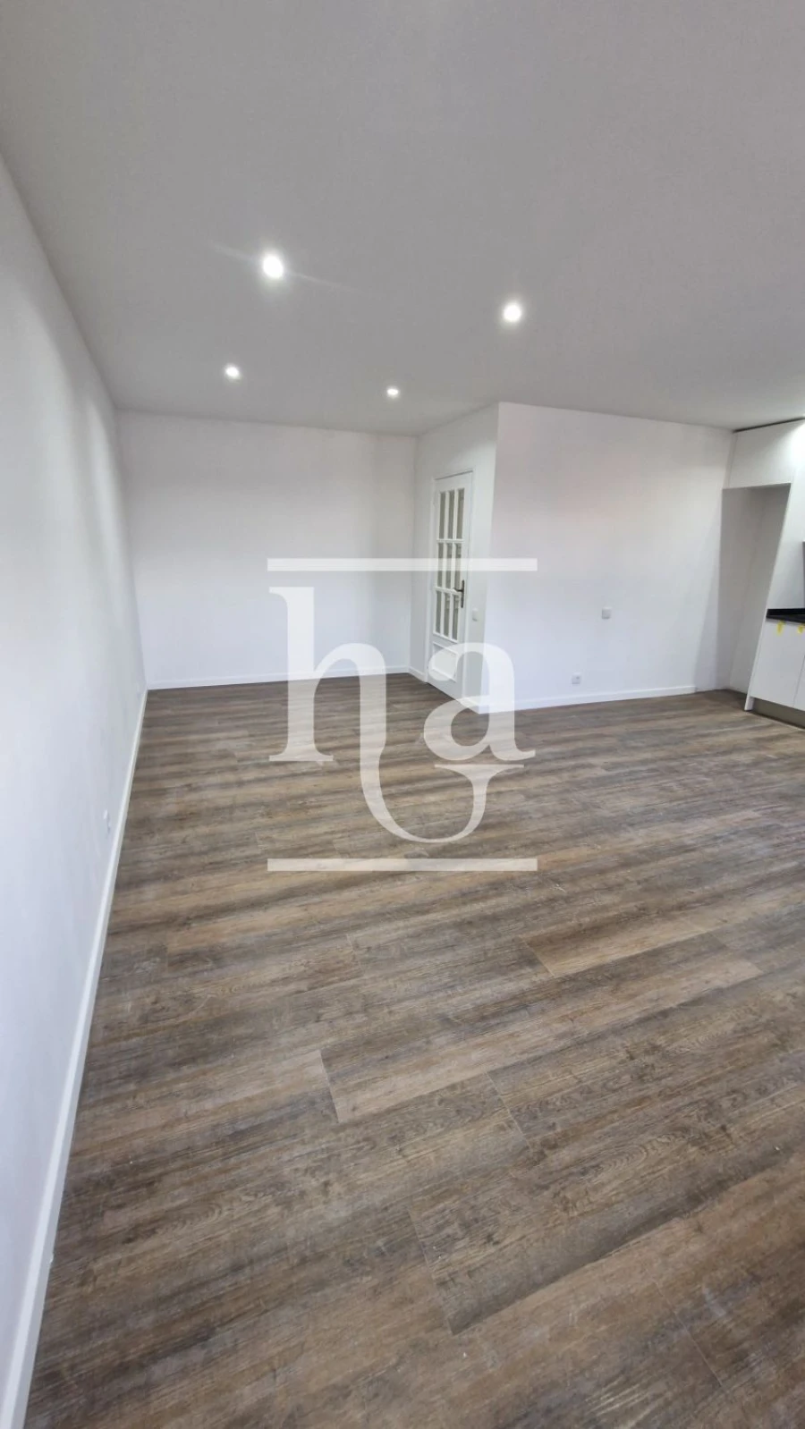 Apartamento T2 para Venda em Milheiros Foto 5