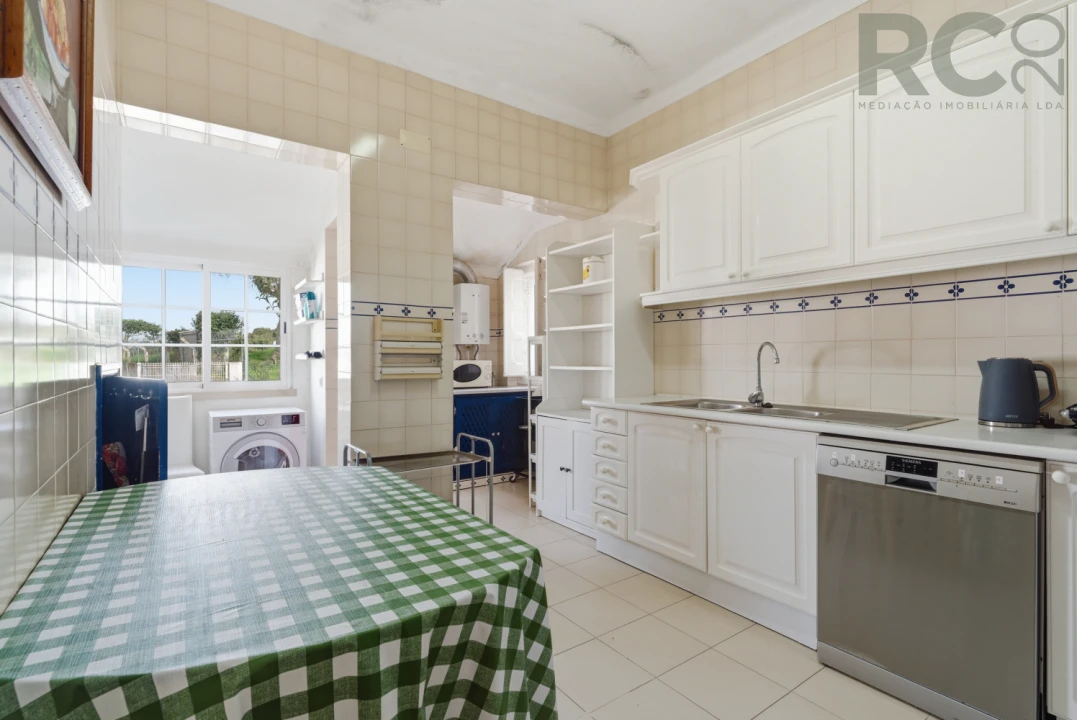 Moradia T10 para Venda em Turcifal Foto 53