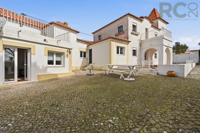 Moradia T10 para Venda em Turcifal Foto 4