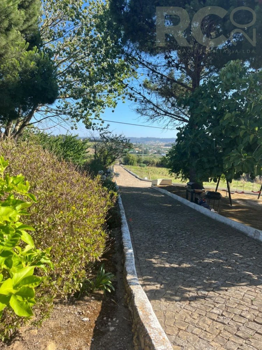 Moradia T10 para Venda em Turcifal Foto 18