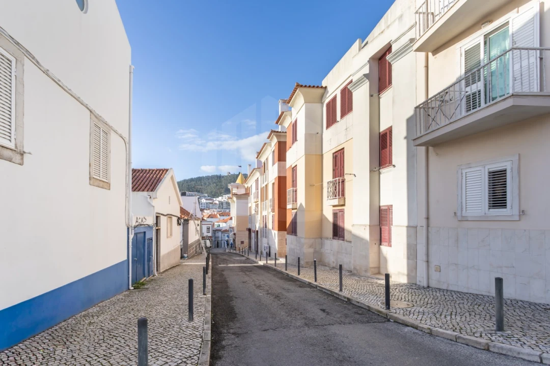 Apartamento T3 para Venda em Sesimbra (Santiago) Foto 3