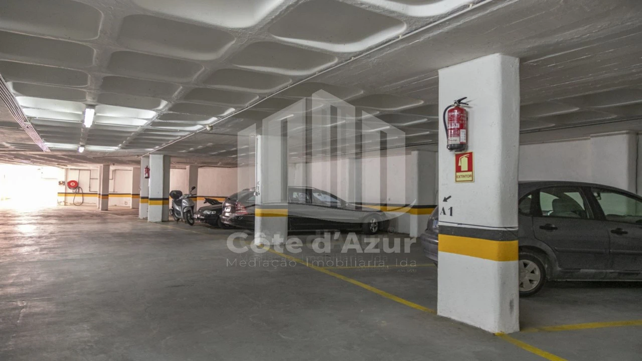 Apartamento T3 para Venda em Sesimbra (Santiago) Foto 34