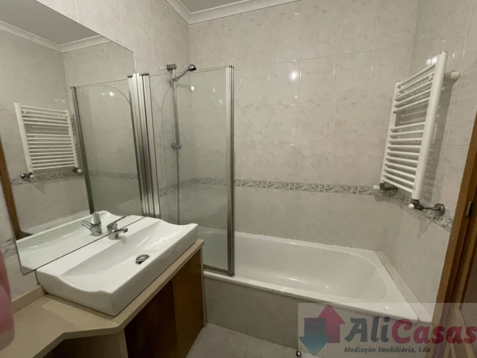 Apartamento T3 para Venda em São Felix da Marinha Foto 22