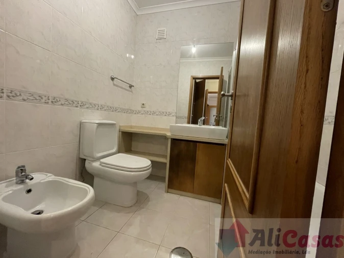 Apartamento T3 para Venda em São Felix da Marinha Foto 20