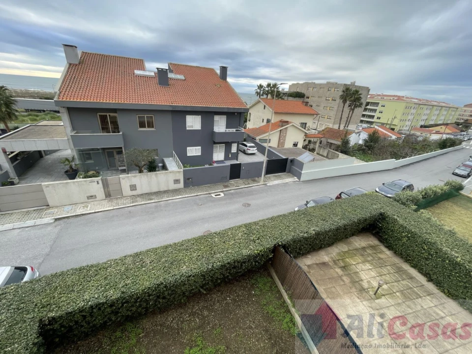 Apartamento T3 para Venda em São Felix da Marinha Foto 35