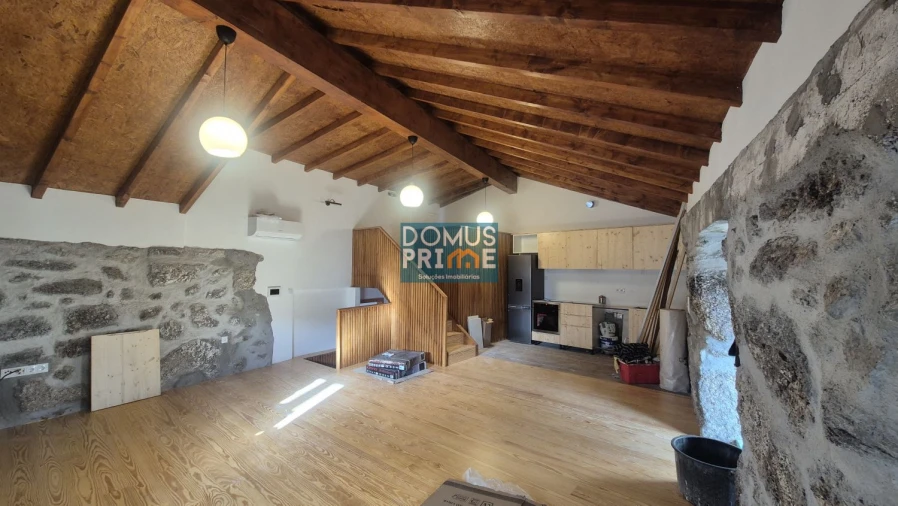 Moradia T2 para Venda em Pinheiro Foto 6