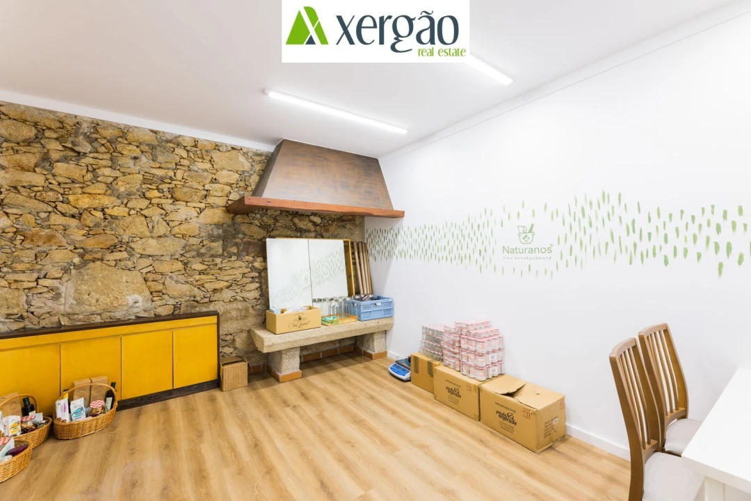 Moradia T8 para Venda em Seixas Foto 47