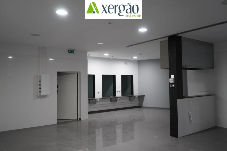 Loja para Venda em Cabreiros e Passos (São Julião) Foto 34