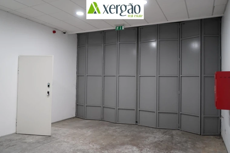 Loja para Venda em Cabreiros e Passos (São Julião) Foto 32