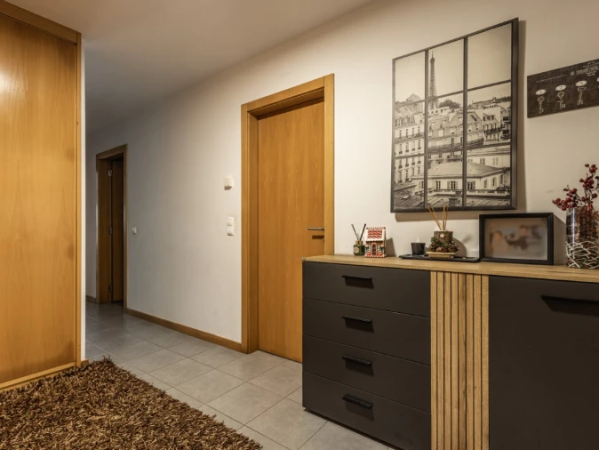 Apartamento T2 para Venda em São Pedro Foto 13