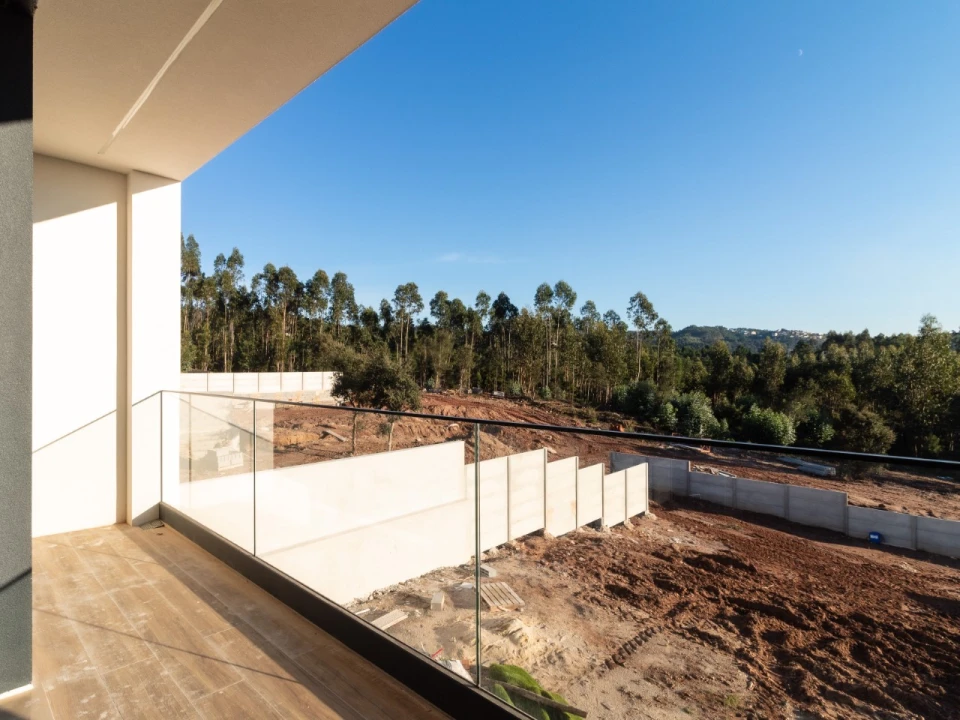 Moradia T4 para Venda em Eiras e São Paulo de Frades Foto 12