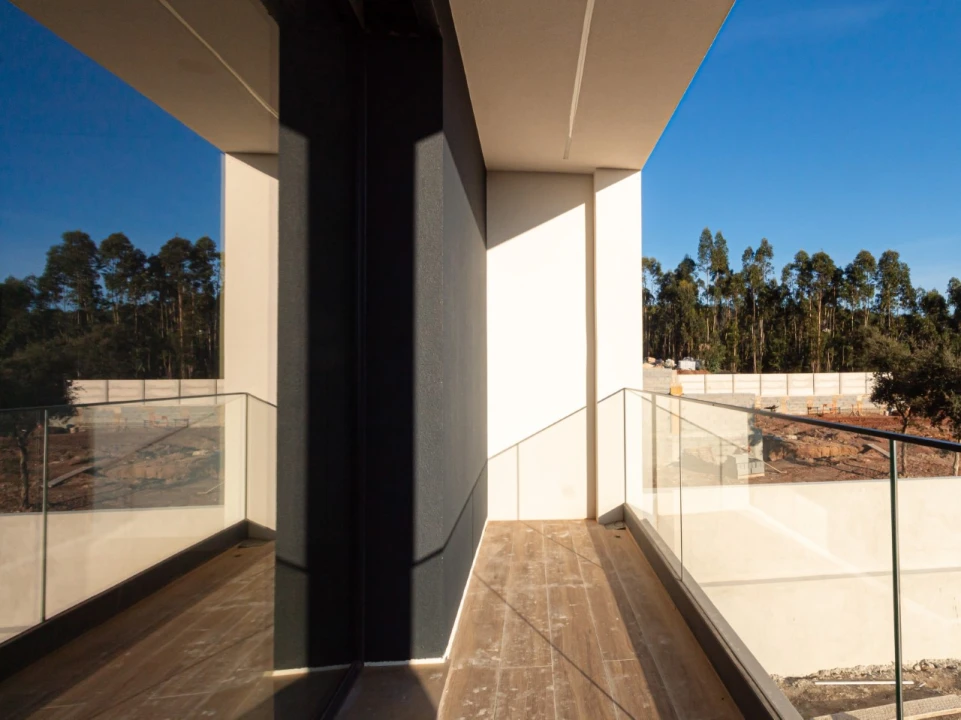 Moradia T4 para Venda em Eiras e São Paulo de Frades Foto 25