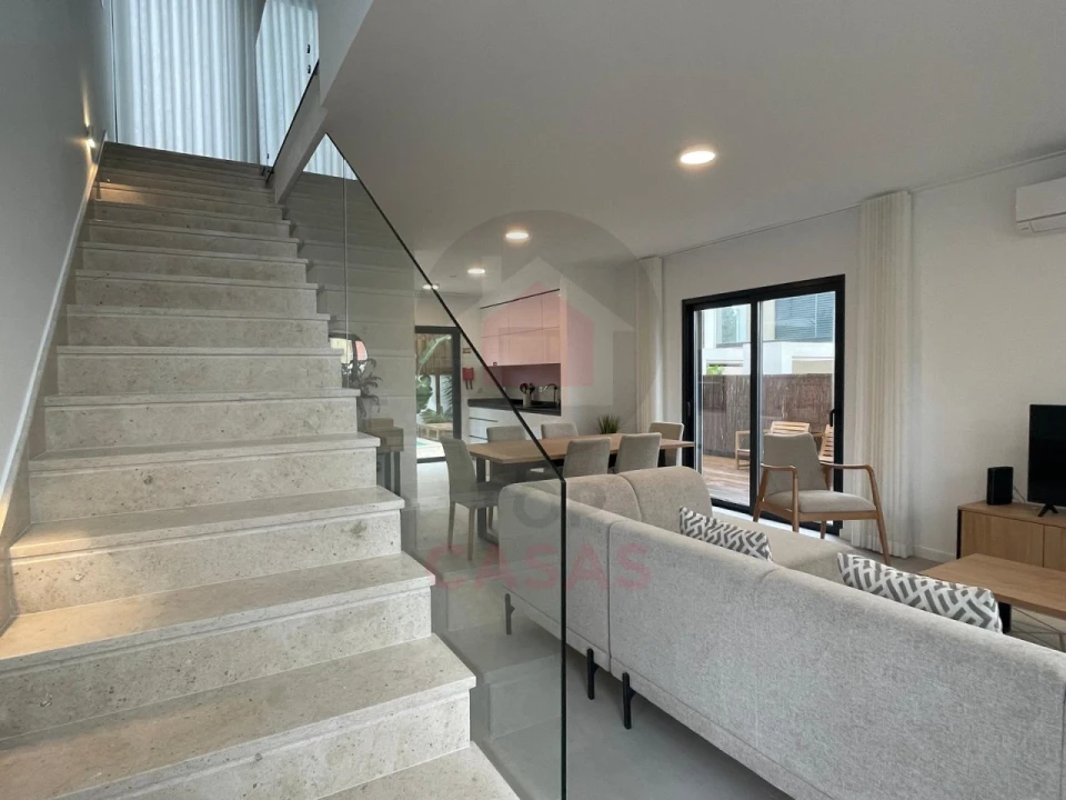 Moradia T3 para Venda em Foz do Arelho Foto 12