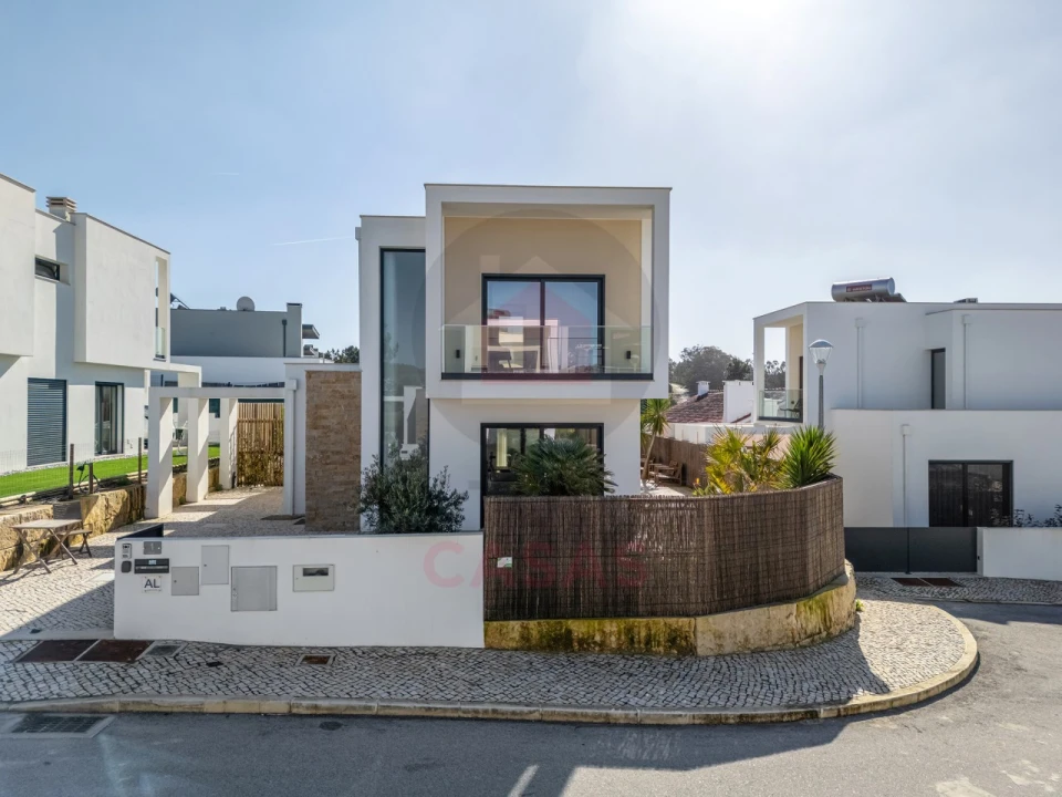 Moradia T3 para Venda em Foz do Arelho Foto 1