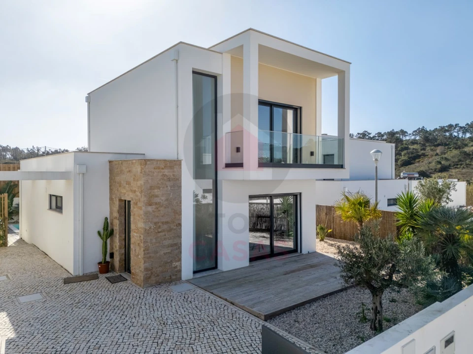 Moradia T3 para Venda em Foz do Arelho Foto 2