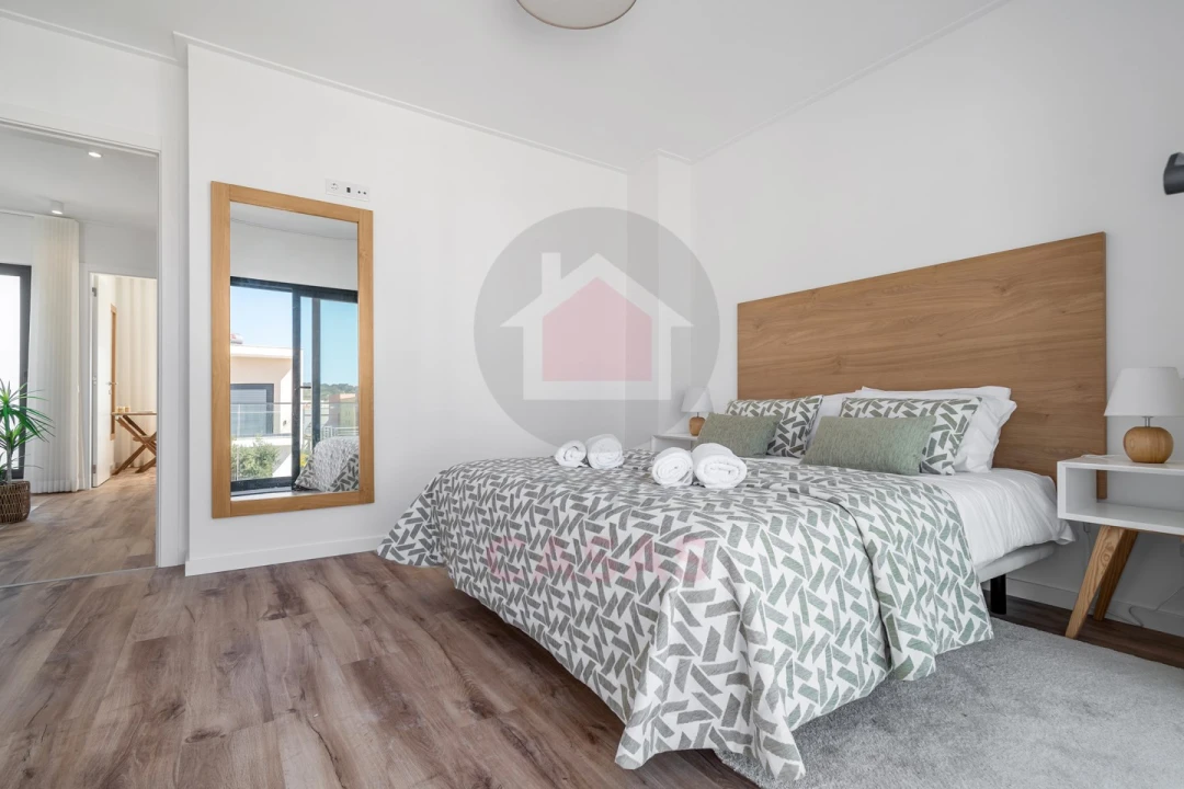 Moradia T3 para Venda em Foz do Arelho Foto 30