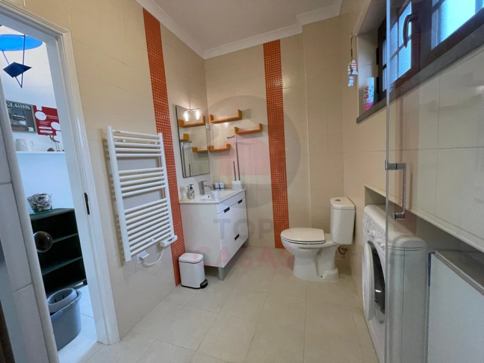 Apartamento T1 para Venda em Foz do Arelho Foto 16