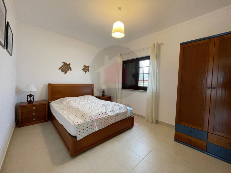 Apartamento T1 para Venda em Foz do Arelho Foto 18