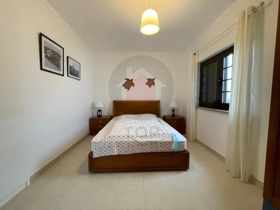 Apartamento T1 para Venda em Foz do Arelho Foto 19