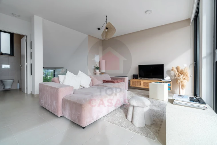 Moradia T3 para Venda em Tornada e Salir do Porto Foto 8