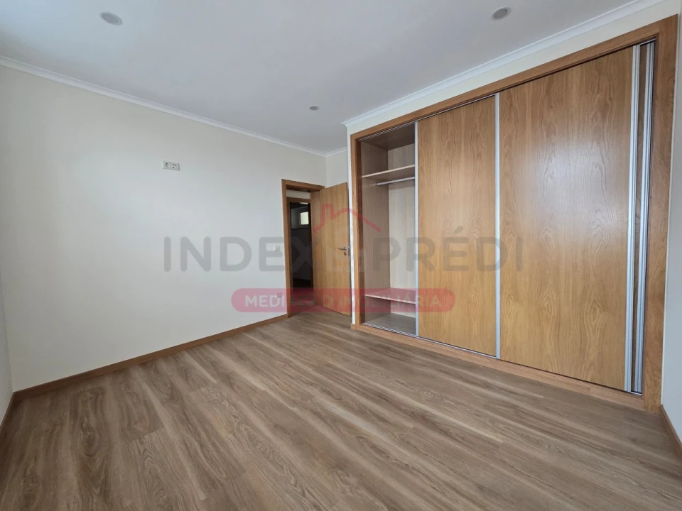 Moradia T3 para Venda em Travassô e Óis da Ribeira Foto 15