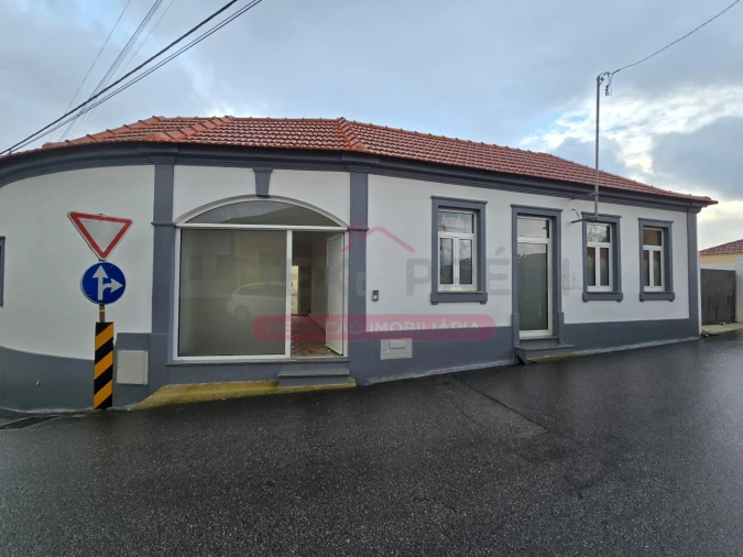 Moradia T3 para Venda em Travassô e Óis da Ribeira Foto 18