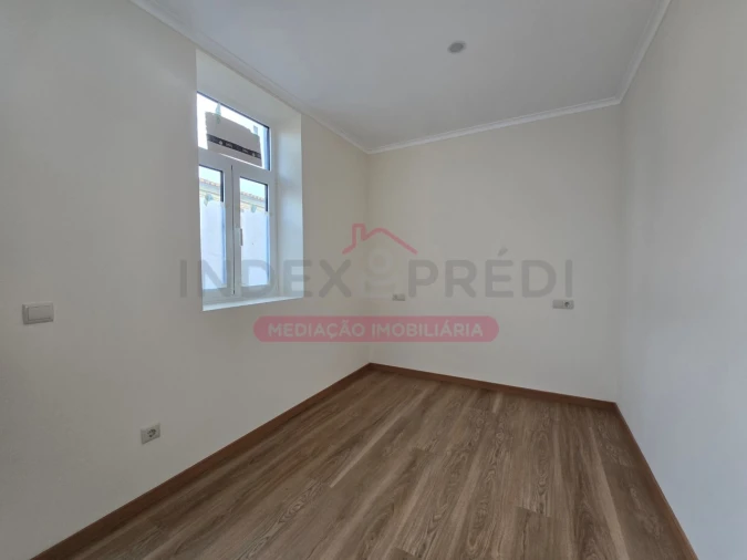 Moradia T3 para Venda em Travassô e Óis da Ribeira Foto 16