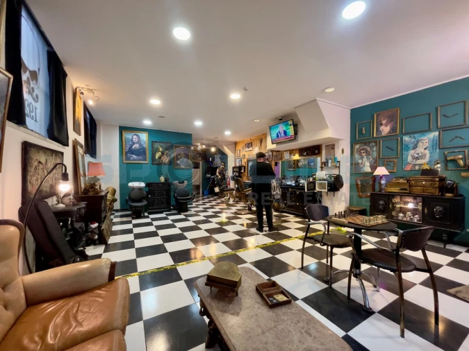 Escritório para Arrendamento em Laranjeiro e Feijó