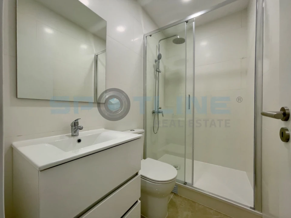 Apartamento T2 para Venda em Almada, Cova da Piedade, Pragal e Cacilhas Foto 30