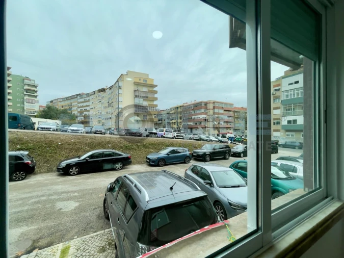 Apartamento T2 para Venda em Almada, Cova da Piedade, Pragal e Cacilhas Foto 8