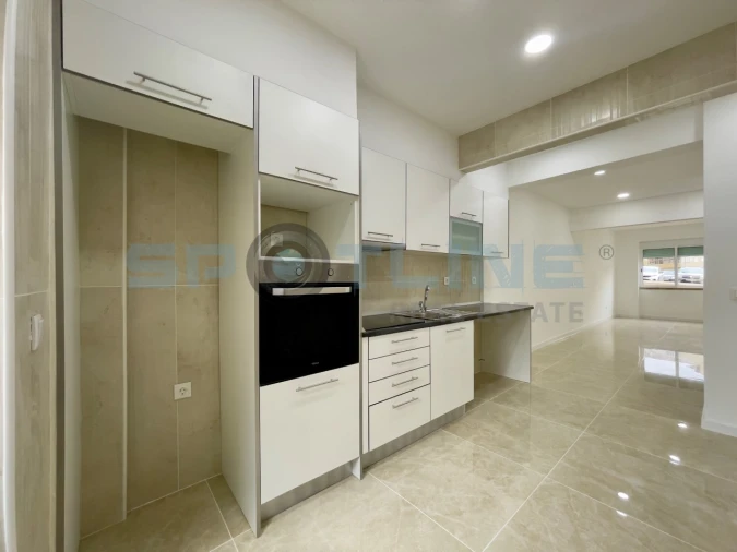 Apartamento T2 para Venda em Almada, Cova da Piedade, Pragal e Cacilhas Foto 13