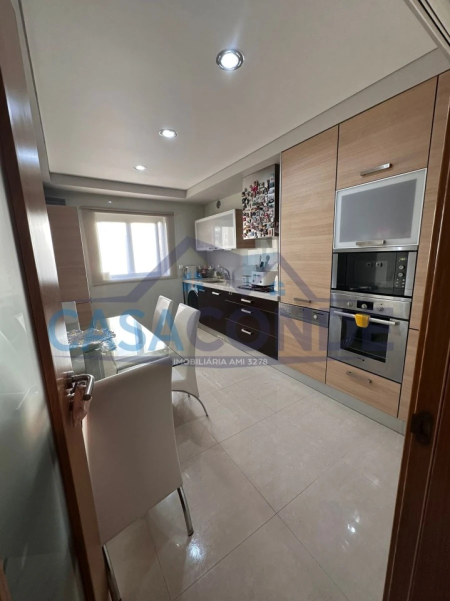 Apartamento T3 para Venda em Fernao Ferro Foto 9