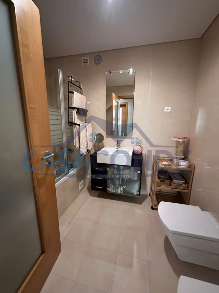 Apartamento T3 para Venda em Fernao Ferro Foto 24