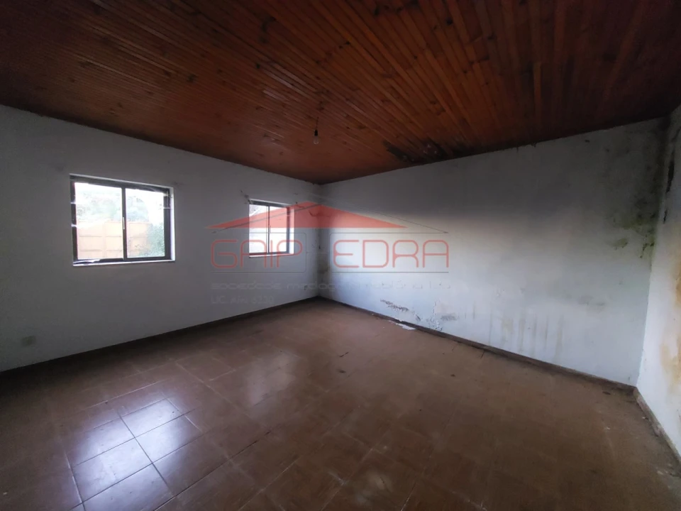 Moradia T3 para Venda em Sedielos Foto 16